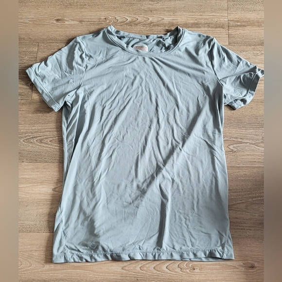 Mondetta luxury performance - Picture 2 of 2